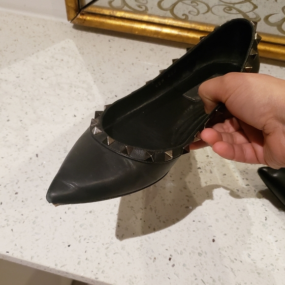 100% Authentic Valentino Rockstud Flat Noir 37.5 - Picture 9 of 12